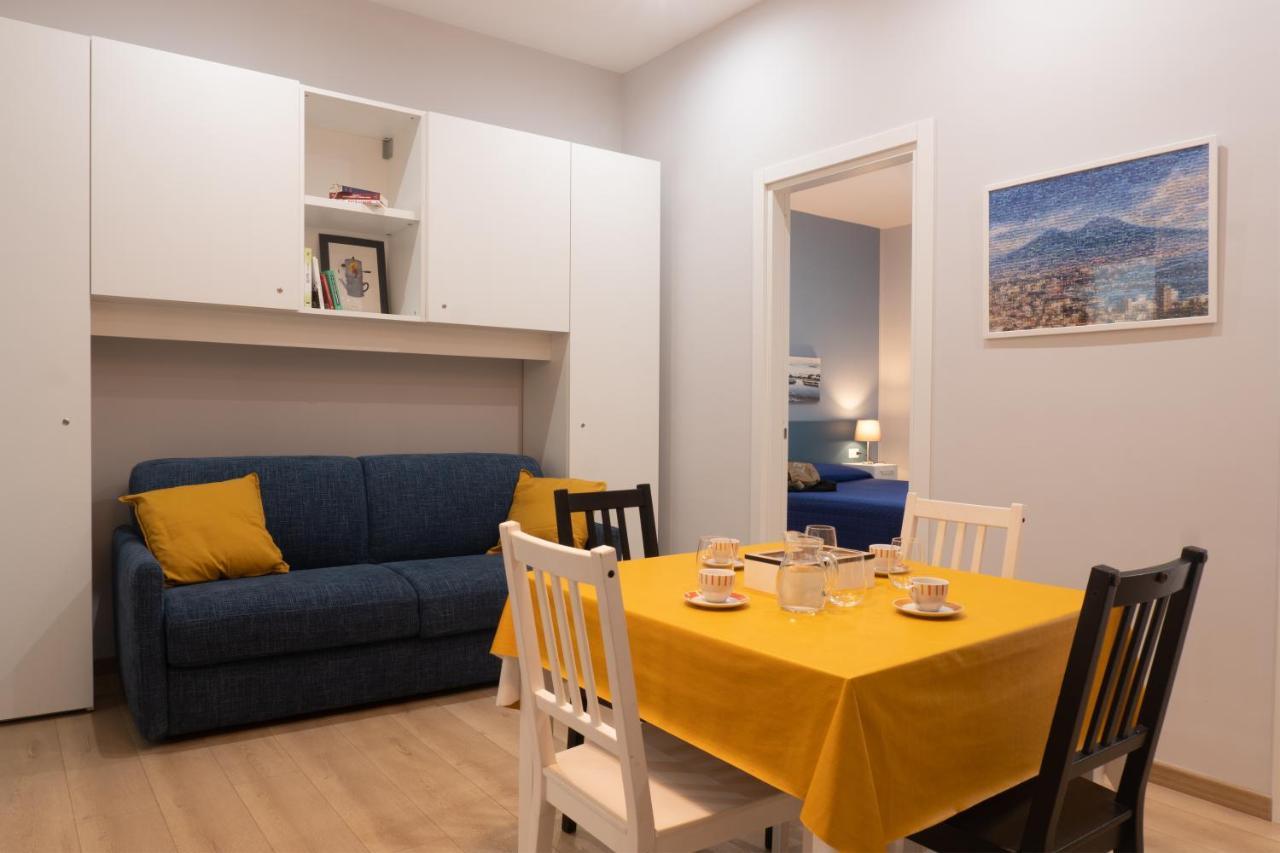 Casa Amato_2_Regina Giovanna Napoli Esterno foto